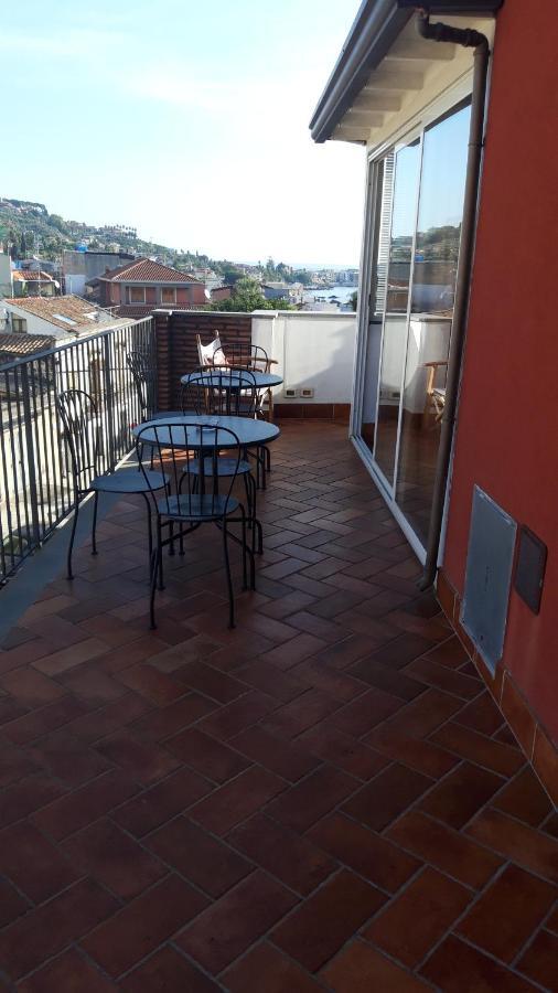Bed & Breakfast Dietro Le Mura Aci Castello Zewnętrze zdjęcie